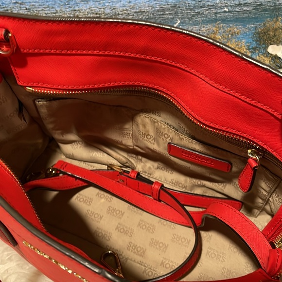 Michael Kors Satchel - Picture 6 of 6